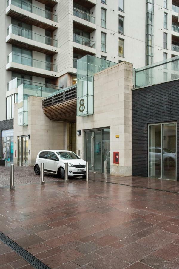 Luxury Apartment Marina Views At Titanic Quarter Belfast Exterior foto